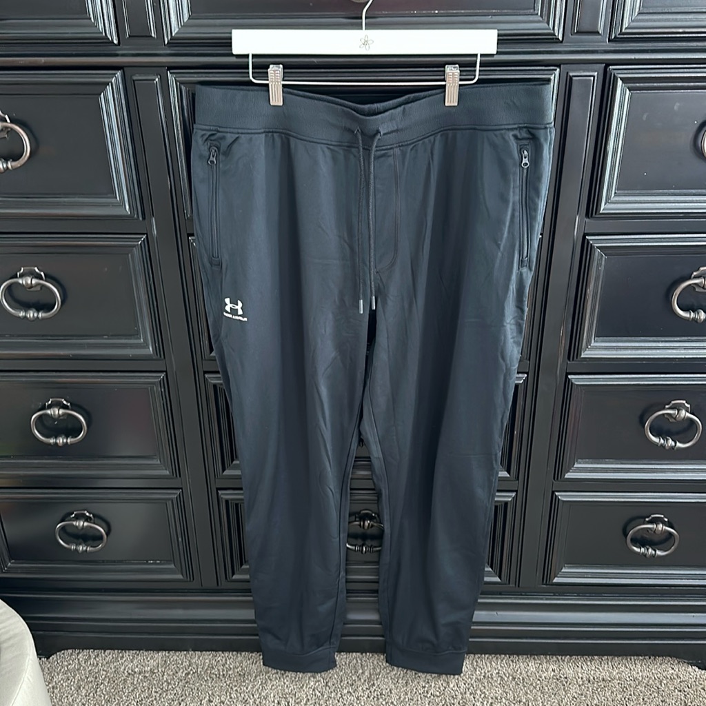 Under Armour Loose Fit Coldgear Pants